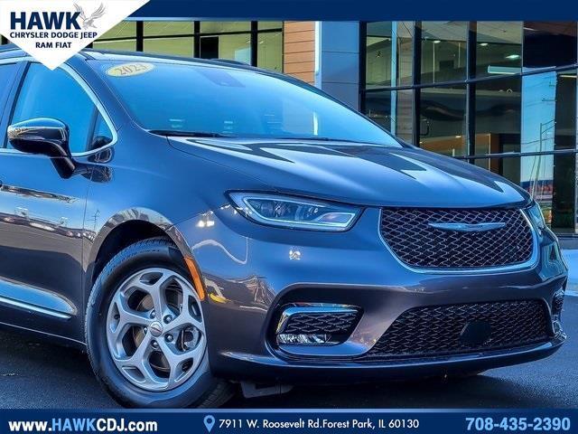 used 2023 Chrysler Pacifica car, priced at $35,585