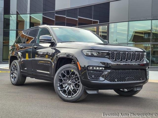 new 2025 Jeep Grand Cherokee car, priced at $58,397