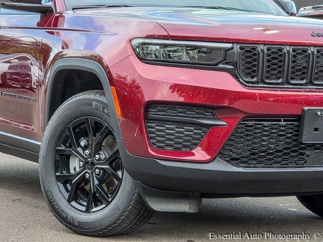 new 2025 Jeep Grand Cherokee car, priced at $37,477