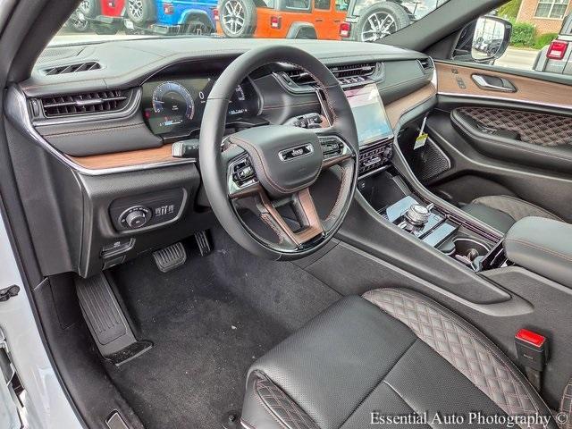 new 2025 Jeep Grand Cherokee car, priced at $54,963