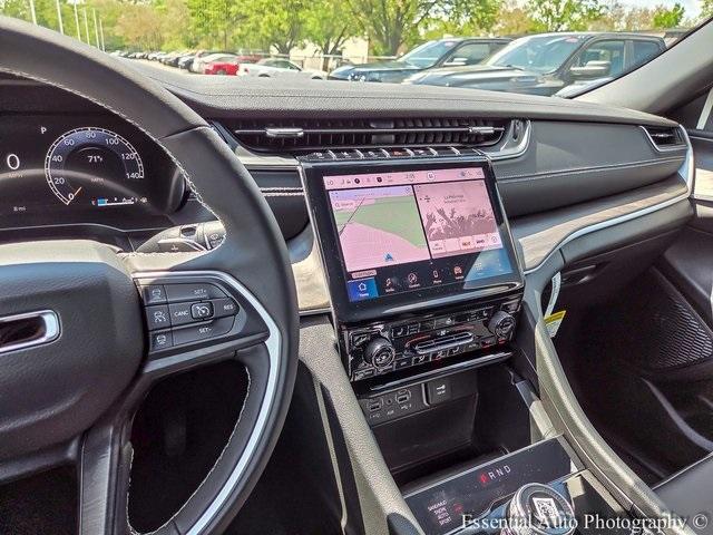 new 2025 Jeep Grand Cherokee car, priced at $47,688
