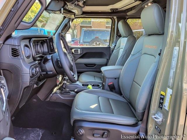 new 2025 Jeep Gladiator car, priced at $55,893