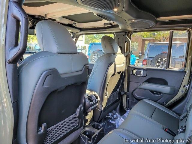 new 2025 Jeep Gladiator car, priced at $55,893