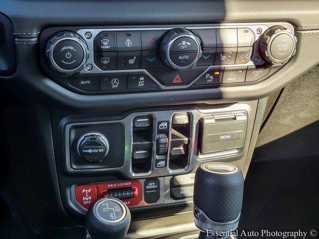 new 2025 Jeep Gladiator car, priced at $55,893