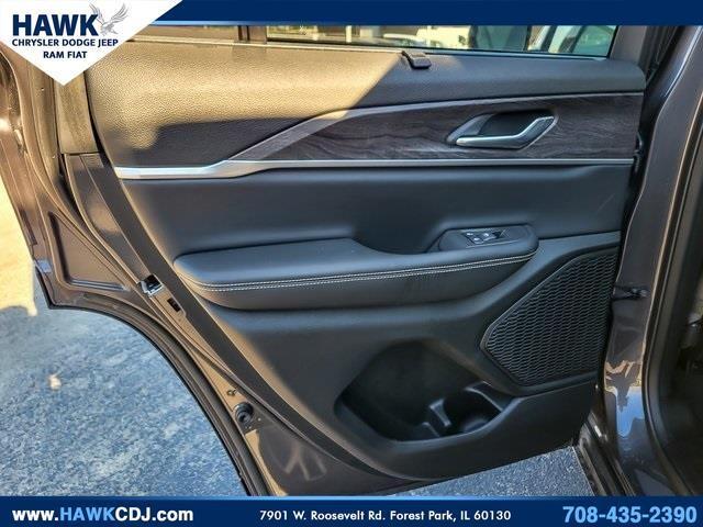 used 2024 Jeep Grand Cherokee car, priced at $34,988