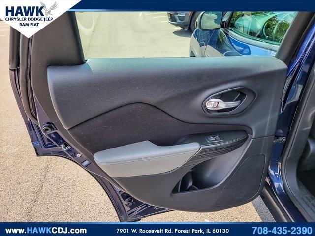 used 2014 Jeep Cherokee car, priced at $10,980