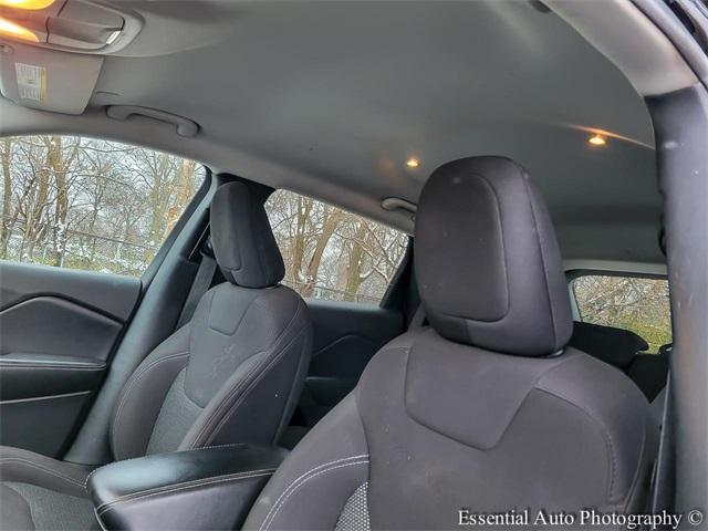 used 2021 Jeep Cherokee car, priced at $16,946