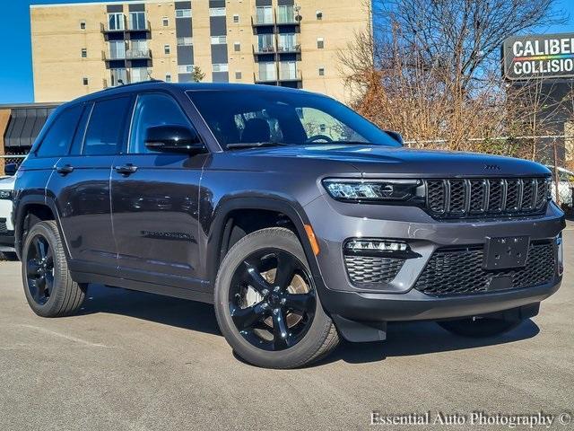 new 2025 Jeep Grand Cherokee car, priced at $45,580