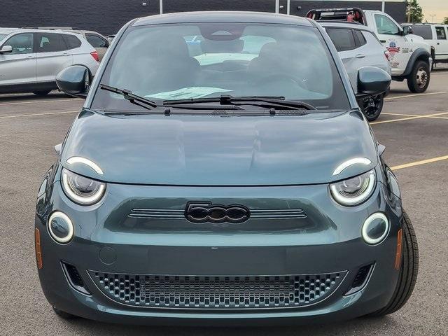 new 2025 FIAT 500e car, priced at $36,991