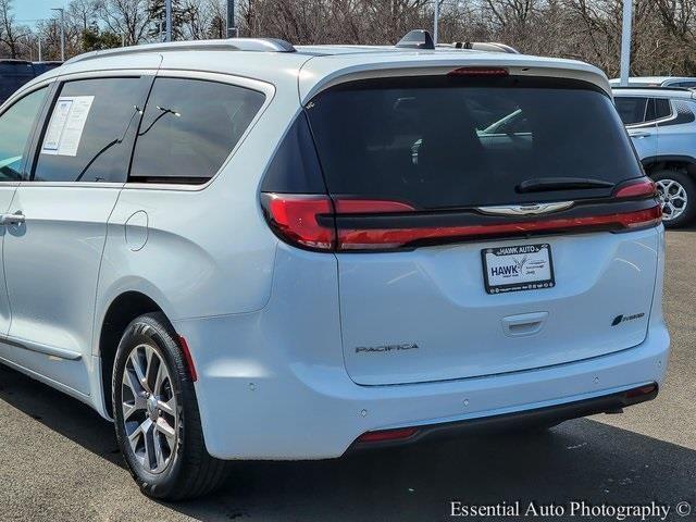 used 2024 Chrysler Pacifica Hybrid car, priced at $45,299