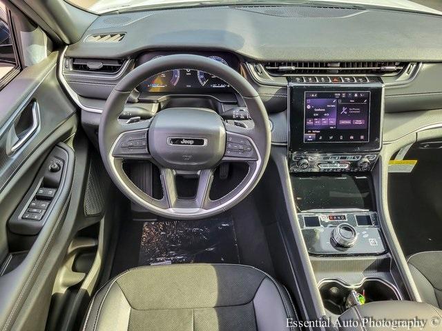 new 2025 Jeep Grand Cherokee car, priced at $39,488