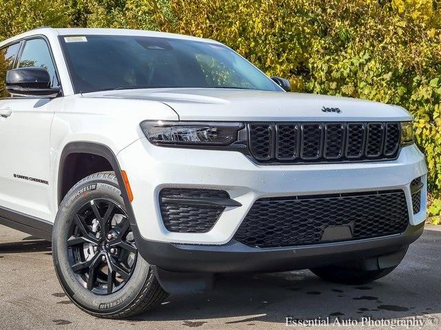 new 2025 Jeep Grand Cherokee car, priced at $39,488