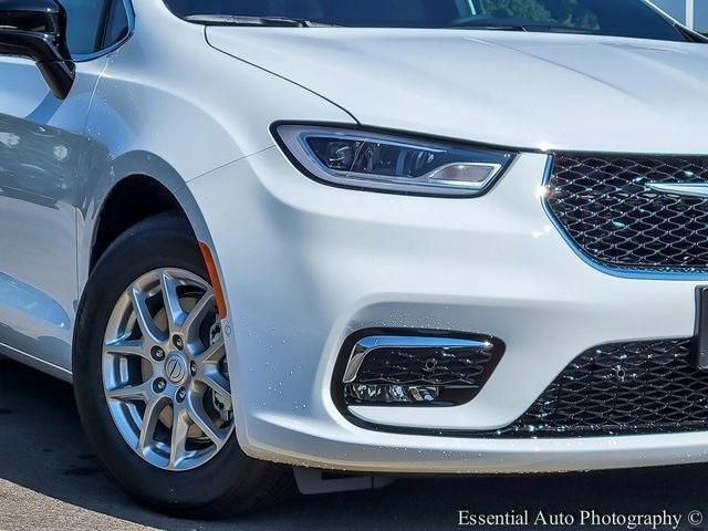 new 2026 Chrysler Pacifica car, priced at $42,988