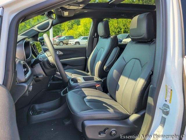 new 2026 Chrysler Pacifica car, priced at $42,988