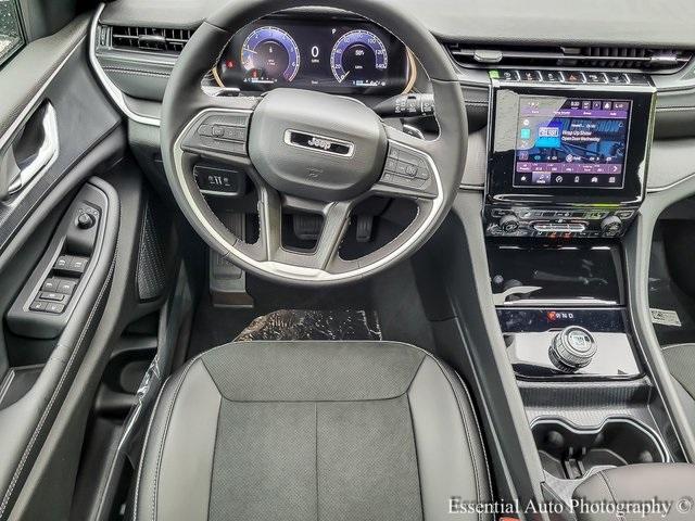 new 2025 Jeep Grand Cherokee L car, priced at $41,988