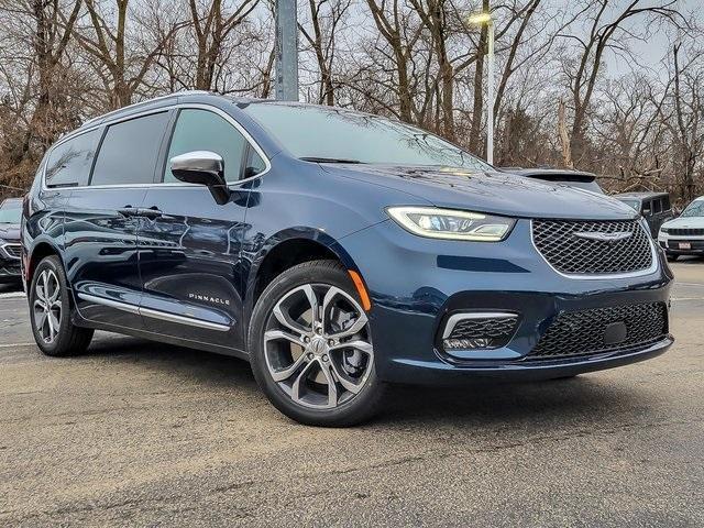 new 2025 Chrysler Pacifica car, priced at $55,599