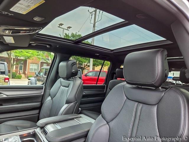 new 2025 Jeep Wagoneer car, priced at $70,407