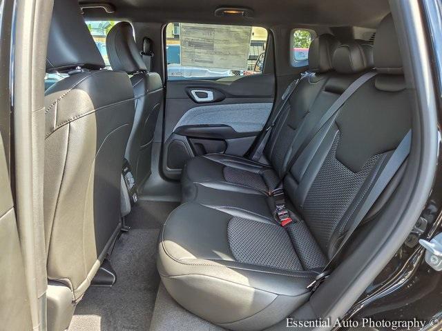 new 2025 Jeep Compass car, priced at $27,439