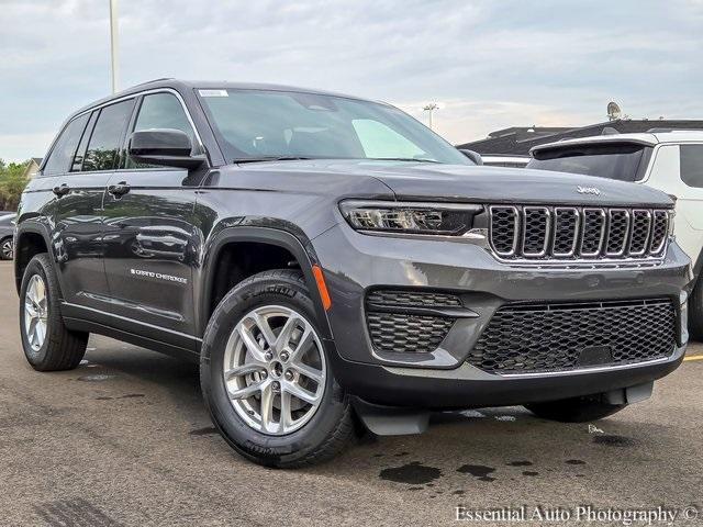 new 2025 Jeep Grand Cherokee car, priced at $38,775