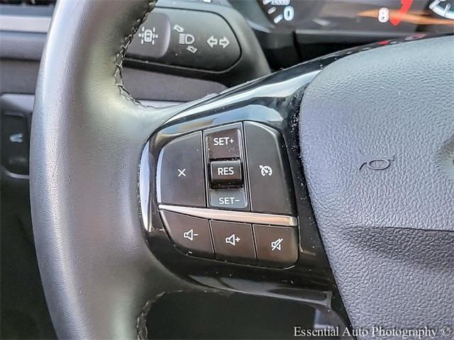 used 2022 Ford Escape car, priced at $21,551