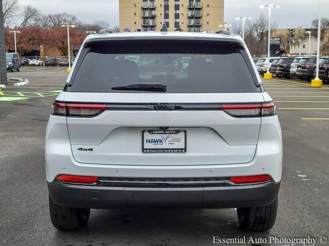 new 2024 Jeep Grand Cherokee car, priced at $43,731