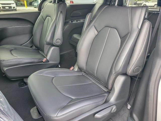new 2026 Chrysler Pacifica Hybrid car, priced at $49,988