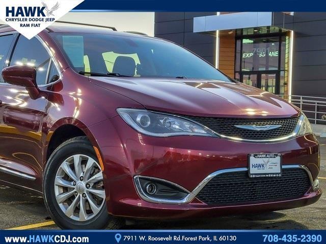 used 2018 Chrysler Pacifica car, priced at $14,991