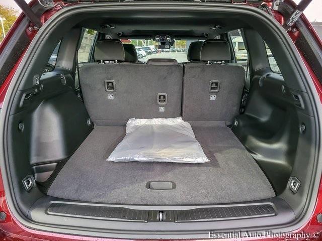 new 2025 Jeep Grand Cherokee car, priced at $38,288