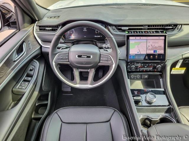 new 2025 Jeep Grand Cherokee car, priced at $50,626