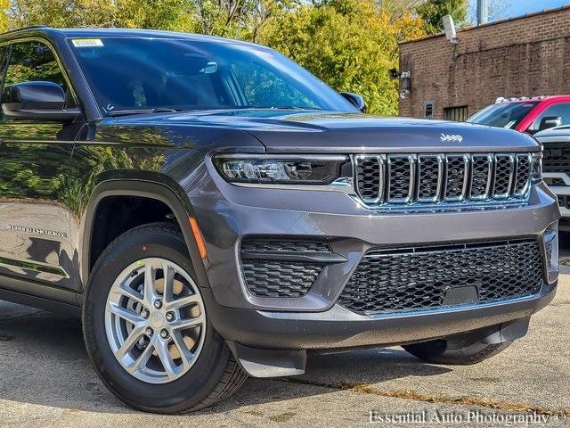 new 2025 Jeep Grand Cherokee car, priced at $37,888