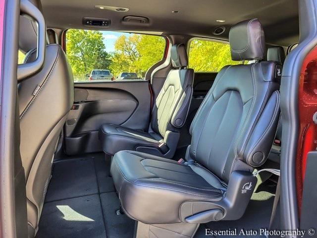 new 2026 Chrysler Pacifica car, priced at $41,738