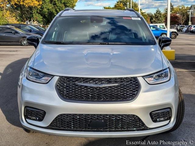 new 2026 Chrysler Pacifica car, priced at $48,738