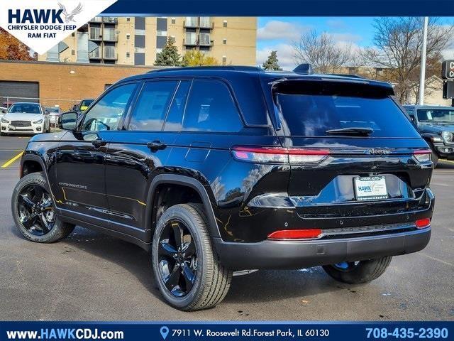 new 2025 Jeep Grand Cherokee car, priced at $44,372