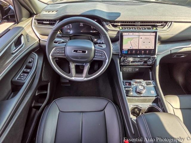 new 2025 Jeep Grand Cherokee L car, priced at $45,637