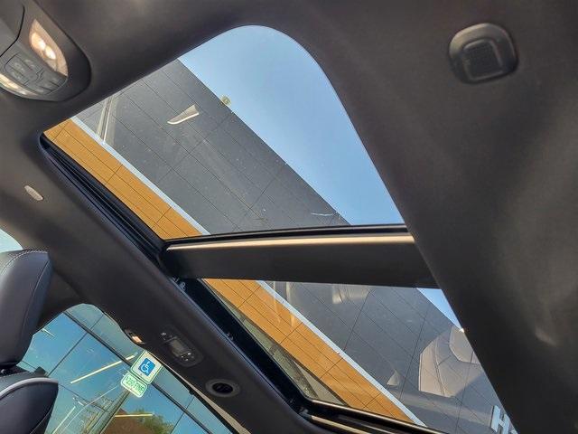 new 2026 Chrysler Pacifica car, priced at $45,684