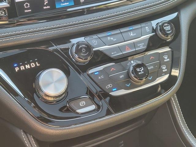 new 2026 Chrysler Pacifica car, priced at $45,684