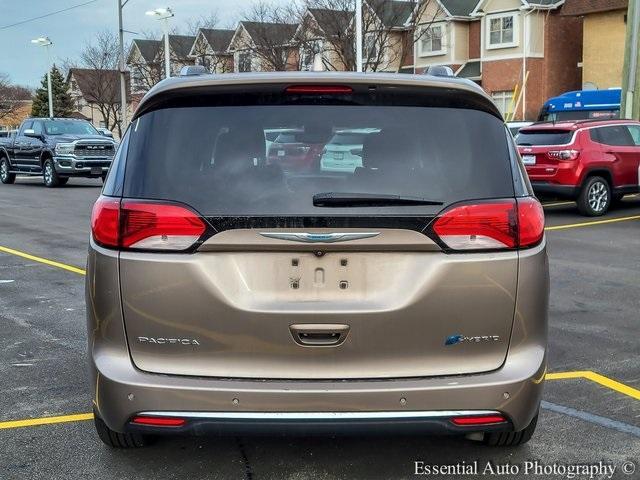 used 2018 Chrysler Pacifica Hybrid car, priced at $19,400