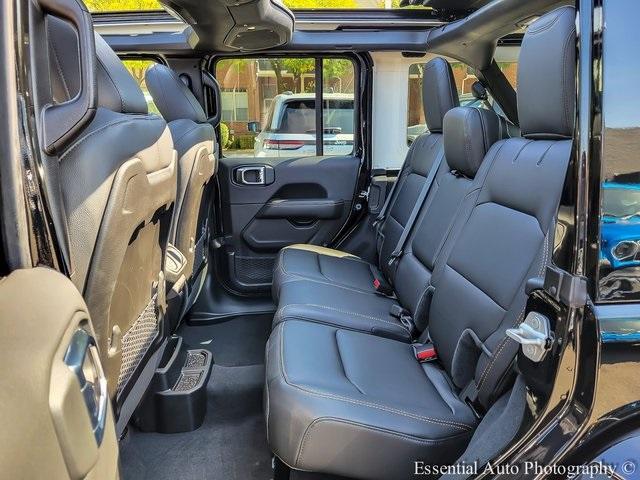 new 2025 Jeep Wrangler car, priced at $52,488