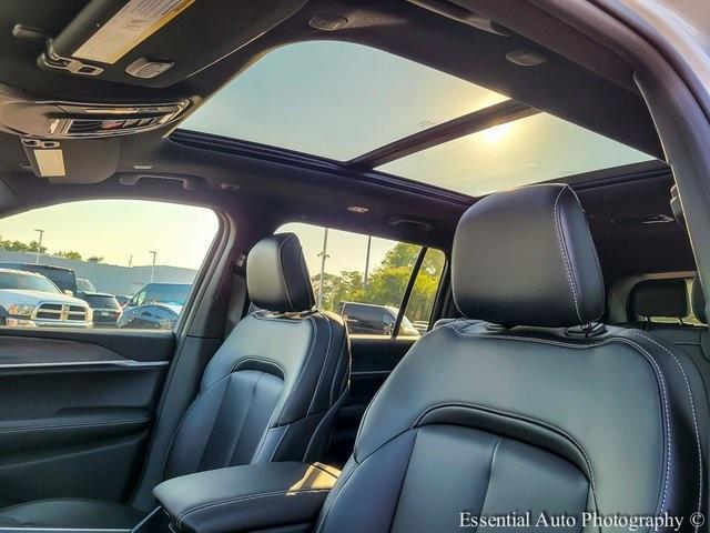 new 2025 Jeep Grand Cherokee L car, priced at $45,188