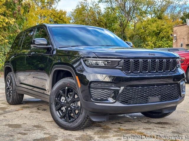 new 2025 Jeep Grand Cherokee car, priced at $39,988