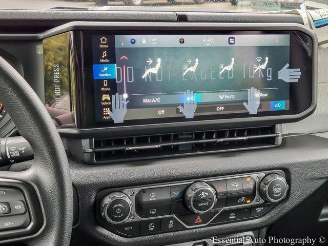 new 2026 Jeep Wrangler car, priced at $44,211