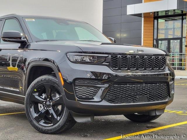 new 2025 Jeep Grand Cherokee car, priced at $45,268