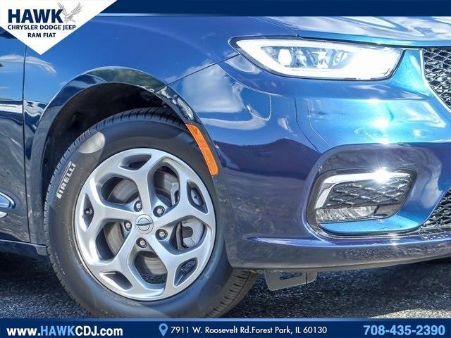 used 2023 Chrysler Pacifica car, priced at $42,991