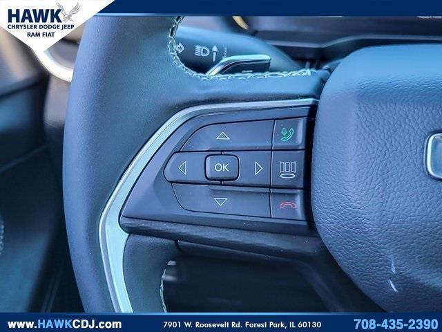 used 2025 Jeep Grand Cherokee car, priced at $35,999