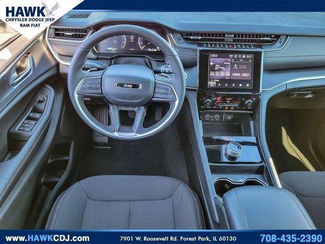 used 2025 Jeep Grand Cherokee car, priced at $35,999