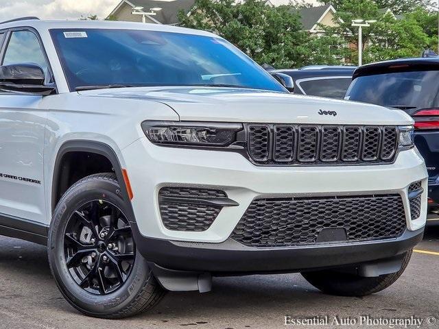 new 2025 Jeep Grand Cherokee car, priced at $37,831