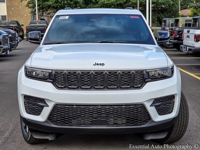 new 2025 Jeep Grand Cherokee car, priced at $37,831