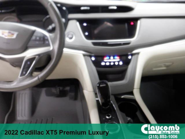 used 2022 Cadillac XT5 car, priced at $41,888