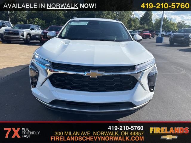 new 2025 Chevrolet Trax car, priced at $26,295