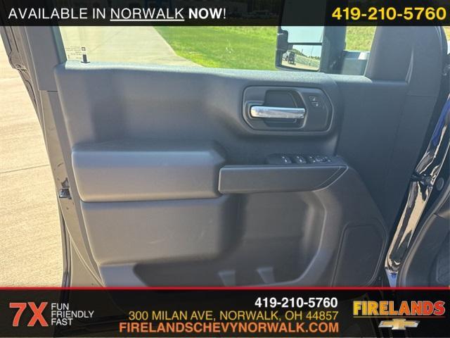 new 2025 Chevrolet Silverado 2500 car, priced at $70,065